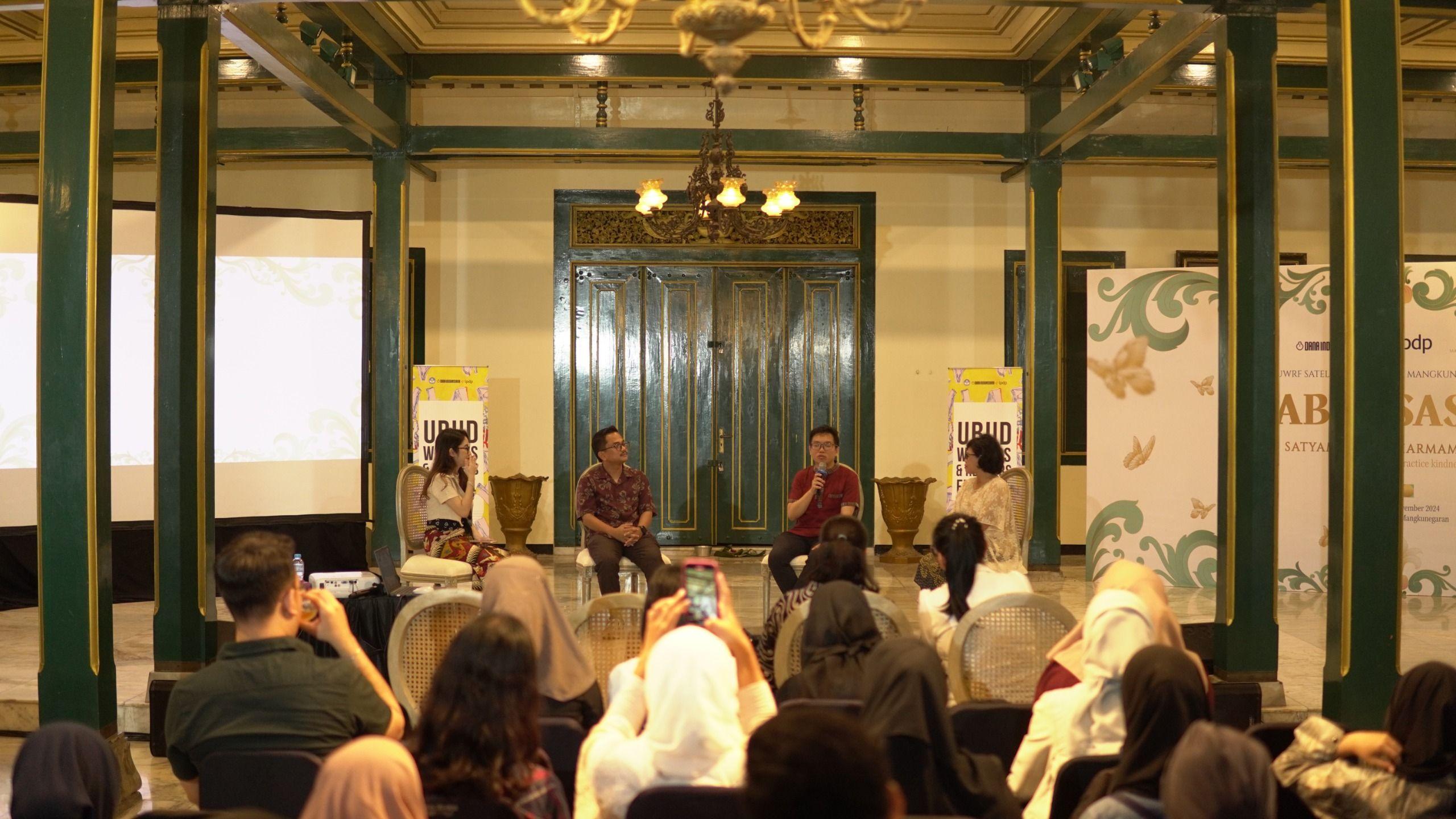 Mangkunegaran dan Ubud Writers and Readers Festival Menggelar Festival Sastra untuk Mengembangkan Dunia Literasi