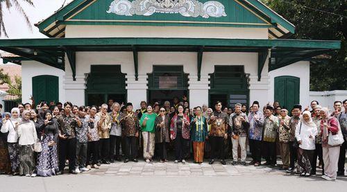 Mangkunegaran Meresmikan Layanan Ambulans Jenazah dan Pembukaan Kembali Perpustakaan Reksa Pustaka Mangkunegaran