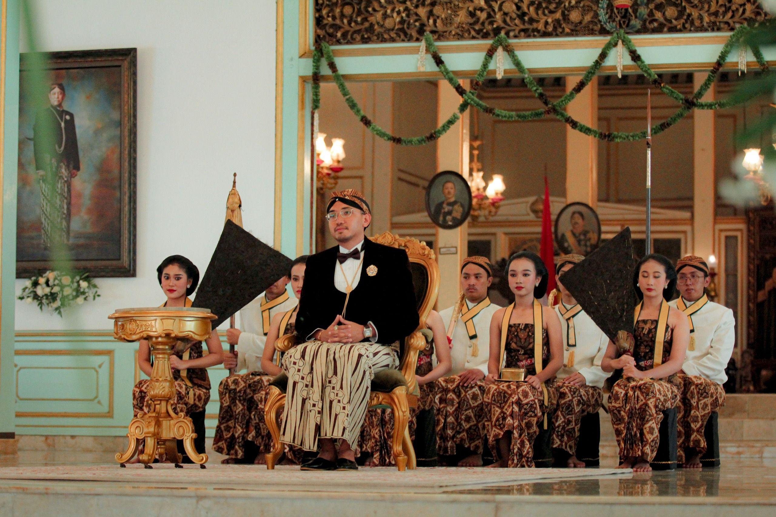 Tingalan Jumenengan Dalem Kaping 3 S.I.J. K.G.P.A.A. Mangkoenagoro X